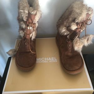 Girls shoes sizes 1/1.5